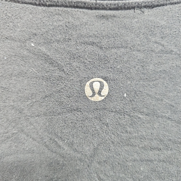 Lululemon Men's Black Vented Under Arms Size XL Long Sleeve Lightweight . - Picture 6 of 7